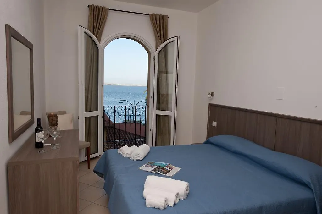 Muma Hostel Sant'Antioco Italy