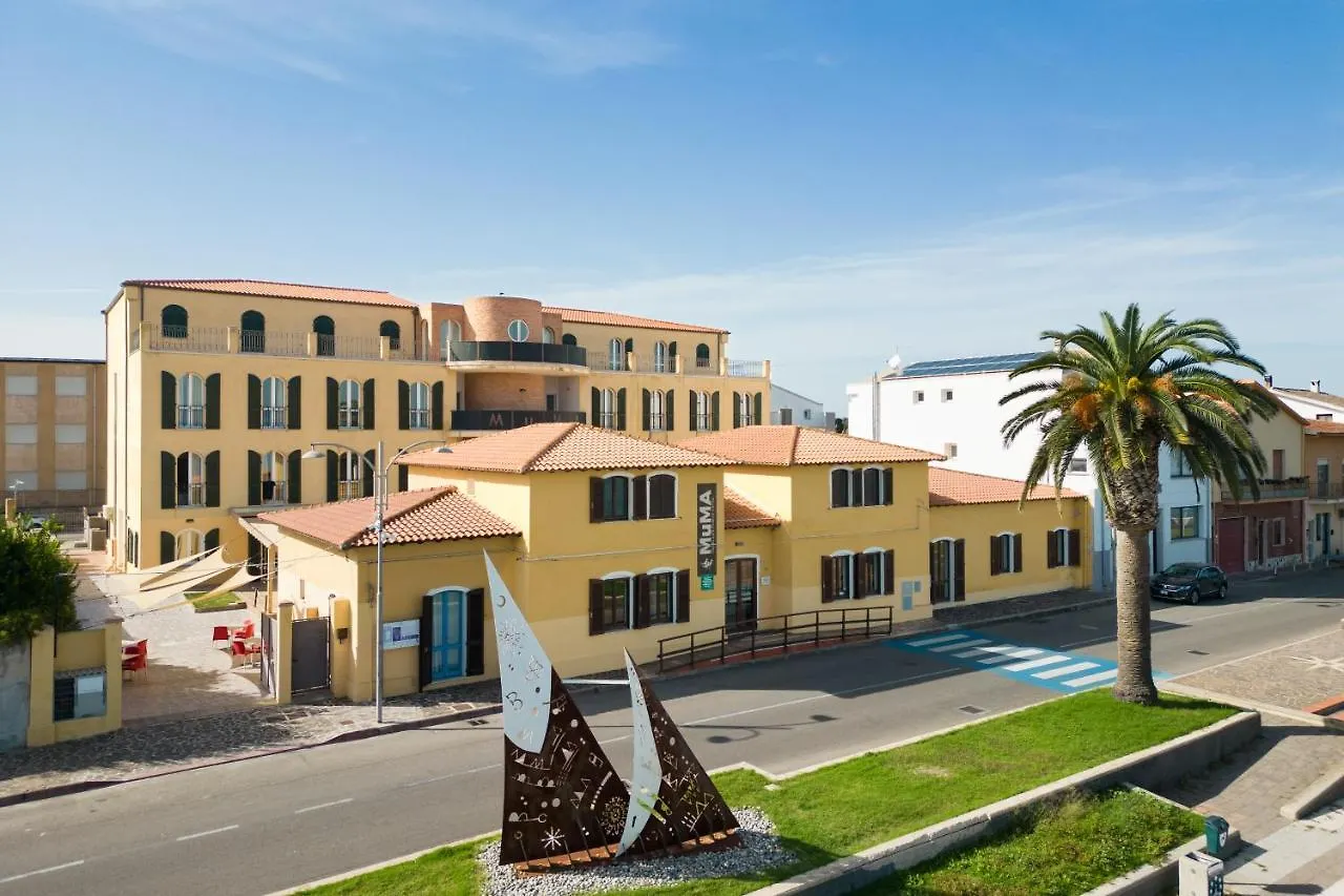 Muma Hostel SantʼAntìoco Włochy