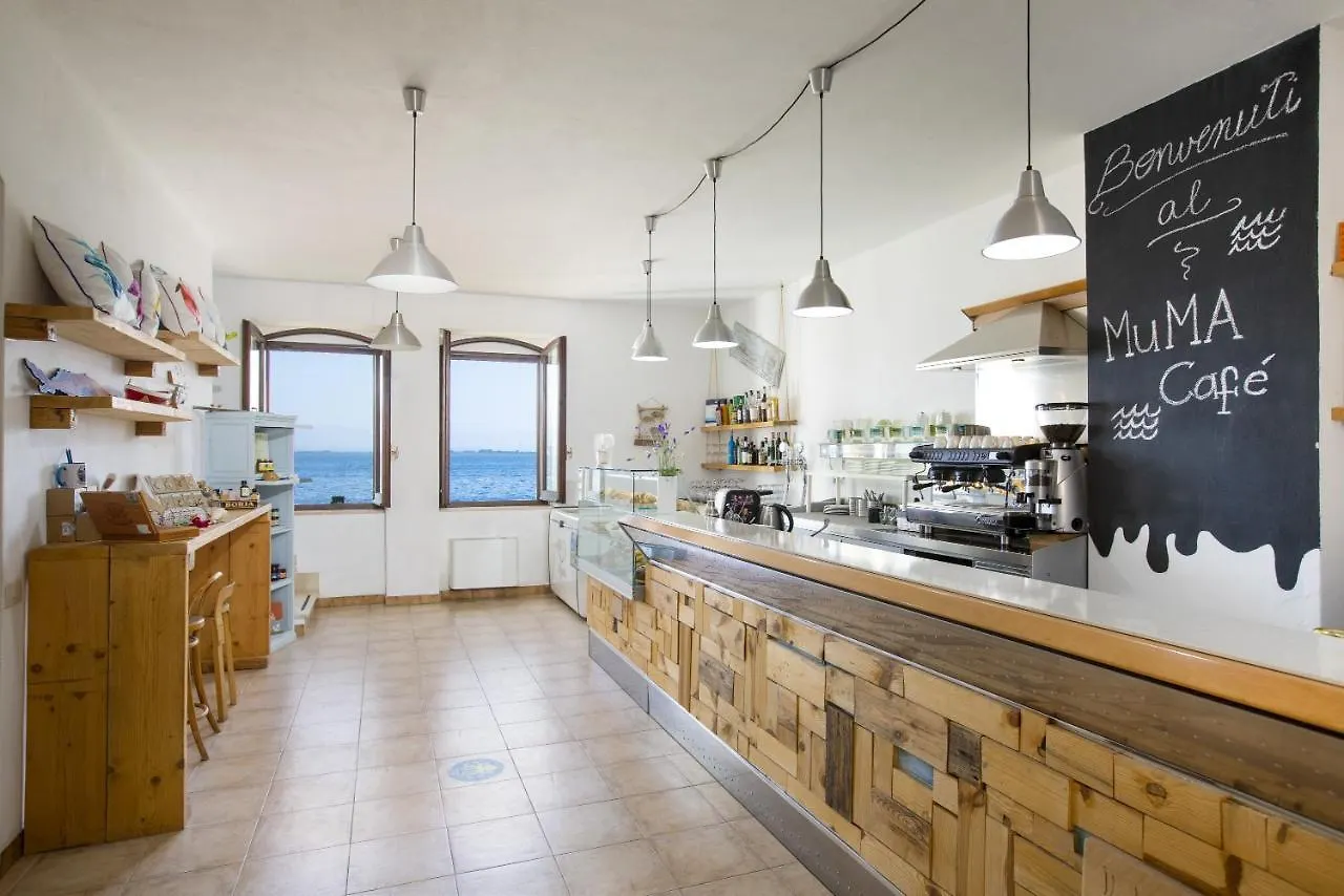 Muma Hostel Sant'Antìoco